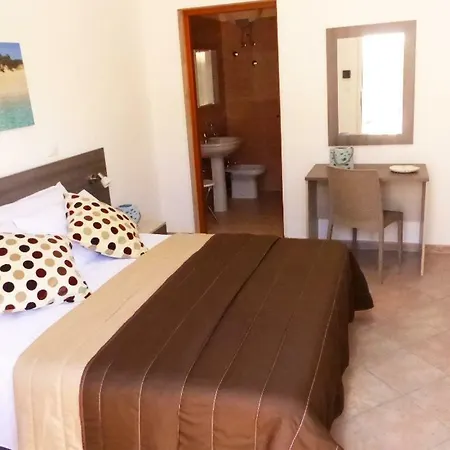 Almare Bed & Breakfast *