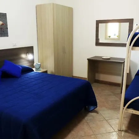 Almare Nocleg ze śniadaniem 3*