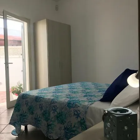 Almare Bed and Breakfast 3*